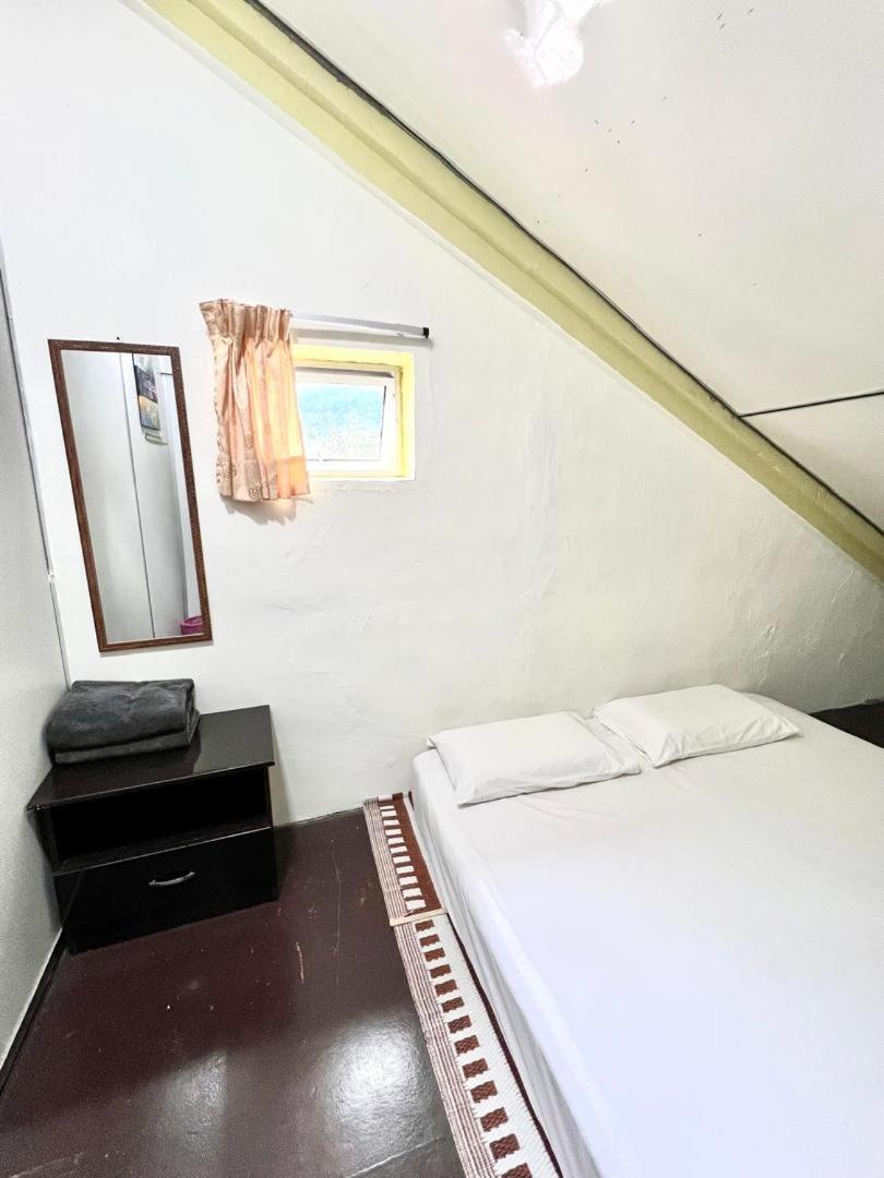 De Cameron Guest House 타나라타 외부 사진